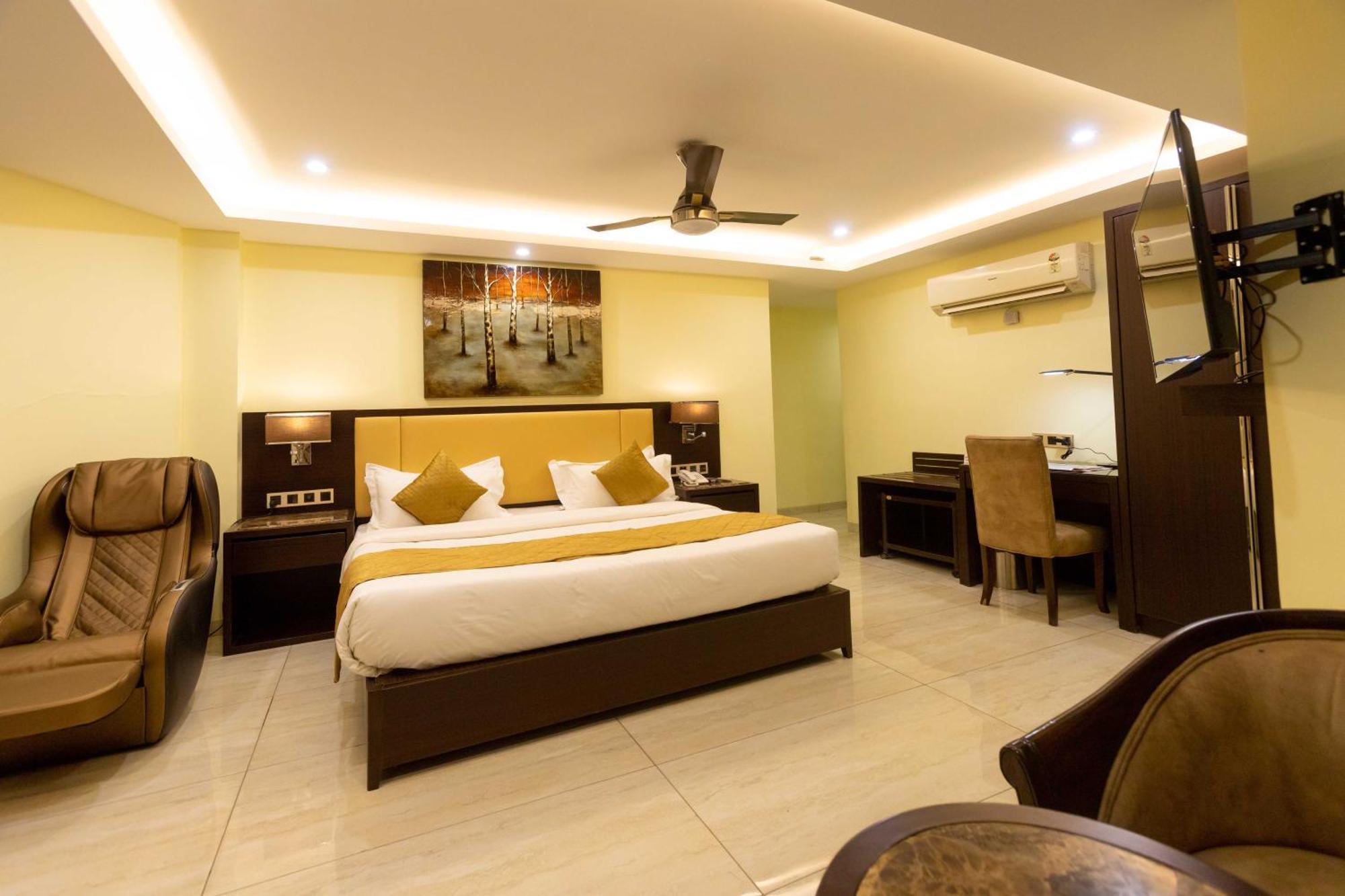 Hotel Godwin - Colaba Mumbai Dış mekan fotoğraf