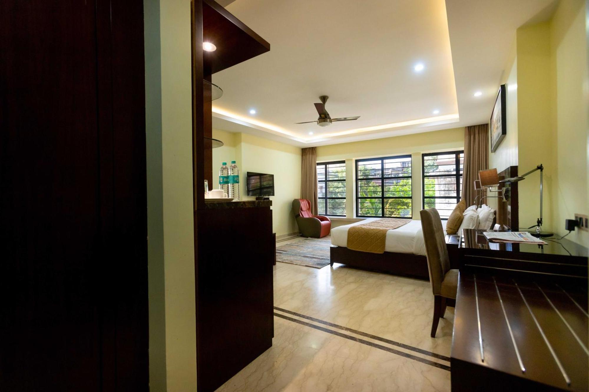Hotel Godwin - Colaba Mumbai Dış mekan fotoğraf