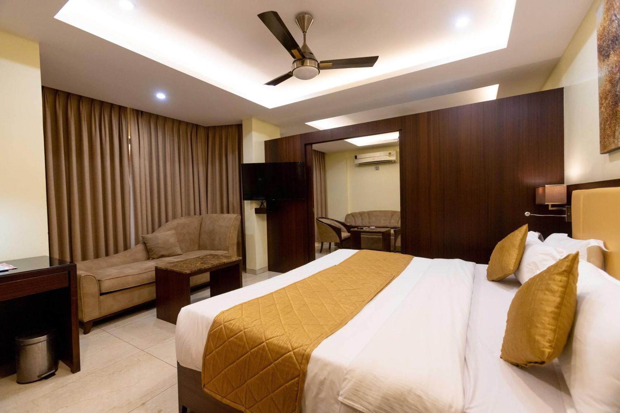 Hotel Godwin - Colaba Mumbai Dış mekan fotoğraf