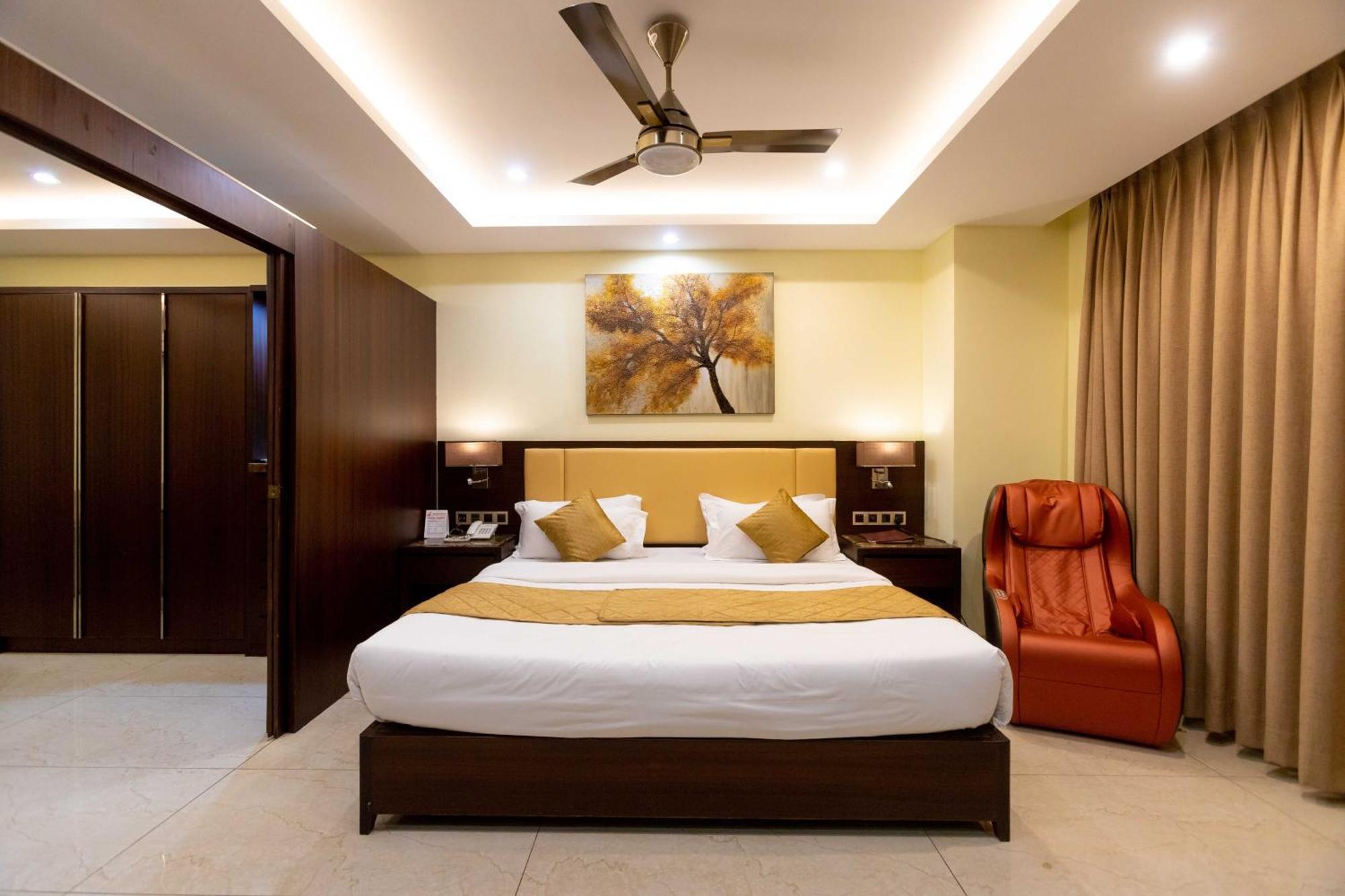 Hotel Godwin - Colaba Mumbai Dış mekan fotoğraf