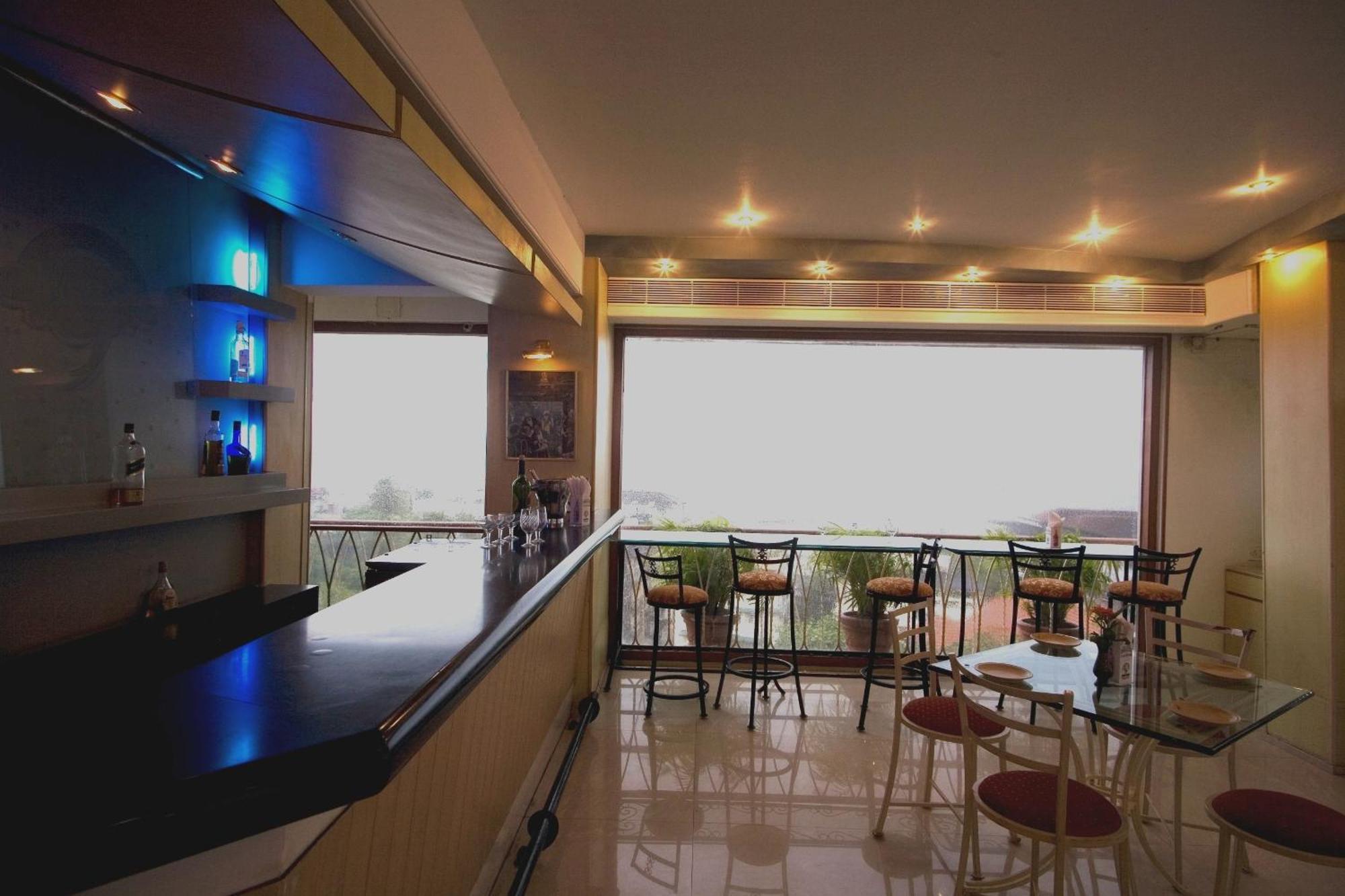 Hotel Godwin - Colaba Mumbai Dış mekan fotoğraf