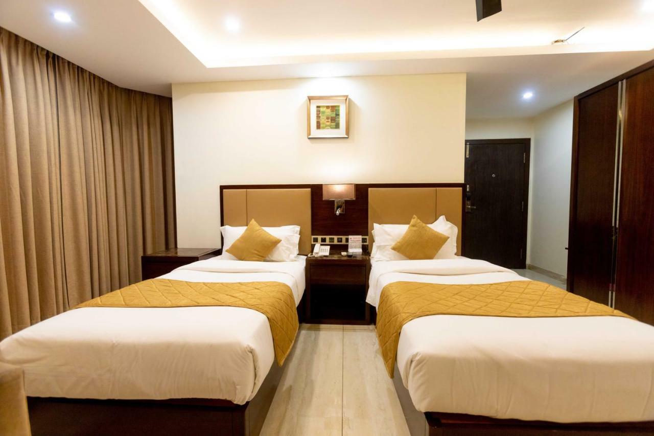 Hotel Godwin - Colaba Mumbai Dış mekan fotoğraf