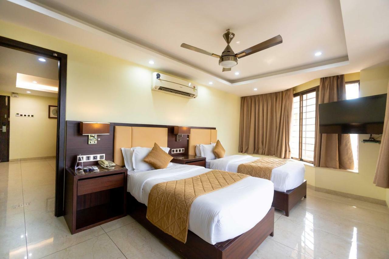Hotel Godwin - Colaba Mumbai Dış mekan fotoğraf